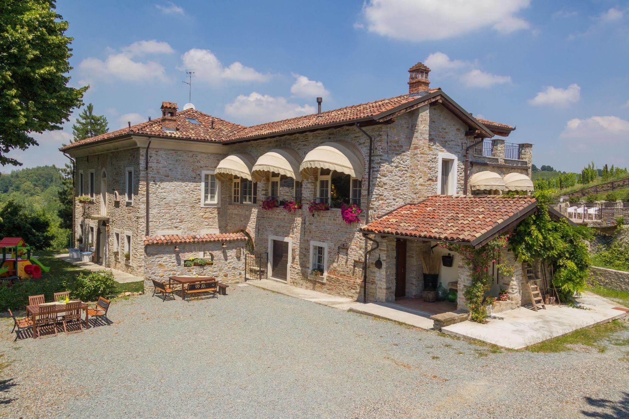 Agriturismo Costa Dei Platani Acqui Terme ภายนอก รูปภาพ